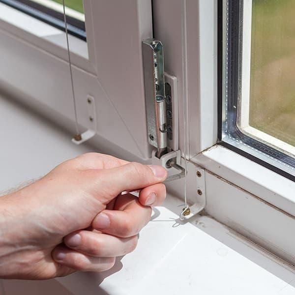 ریگلاژ و تعمیر درب و پنجره دوجداره|خدمات پیشه و مهارت|اراک, |دیوار