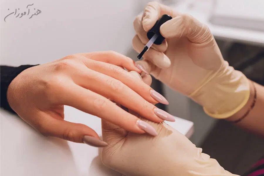 انواع خدمات ناخن|خدمات آرایشگری و زیبایی|رشت, نخودچر|دیوار