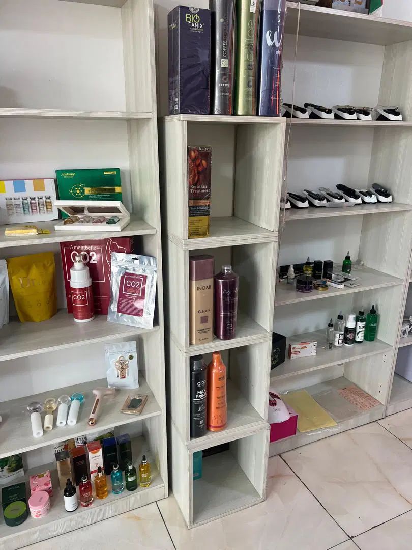 قفسه و جاکتابی|کتابخانه، شلف، قفسه‌های دیواری|تهران, فردوس|دیوار