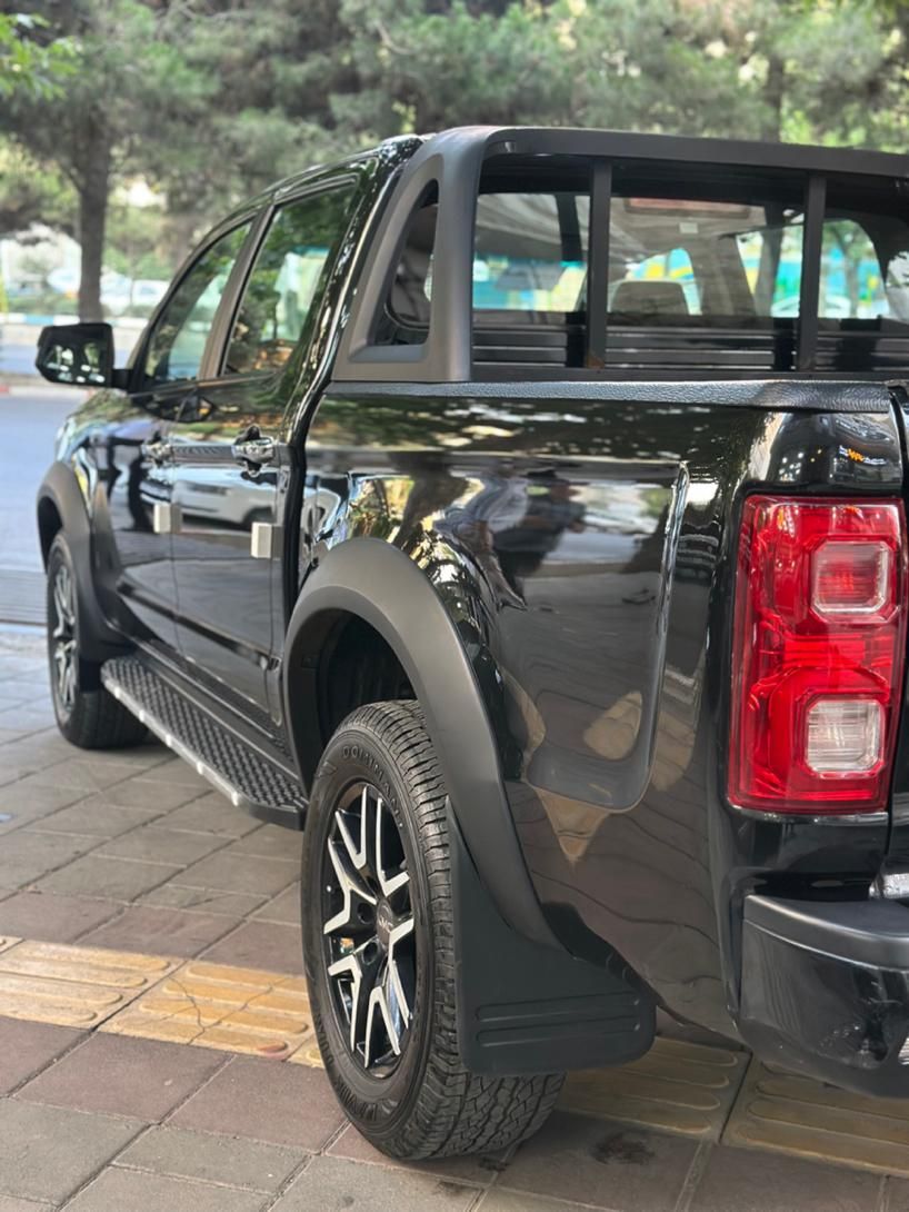 کی ام سی kmc t8 مدل ۱۴۰۱|خودرو سواری و وانت|ارومیه, |دیوار