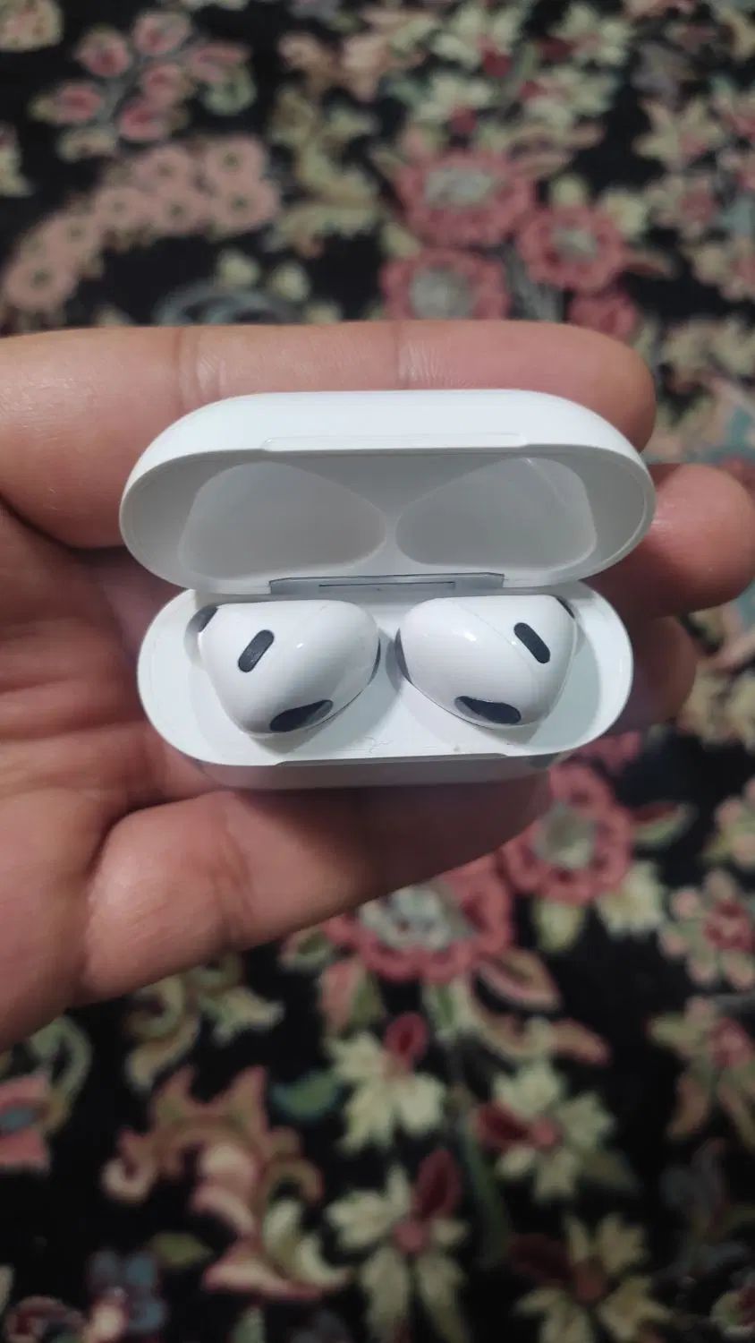 ایرپاد ۴ . Airpods 4|لوازم جانبی موبایل و تبلت|تهران, ده‌ونک|دیوار
