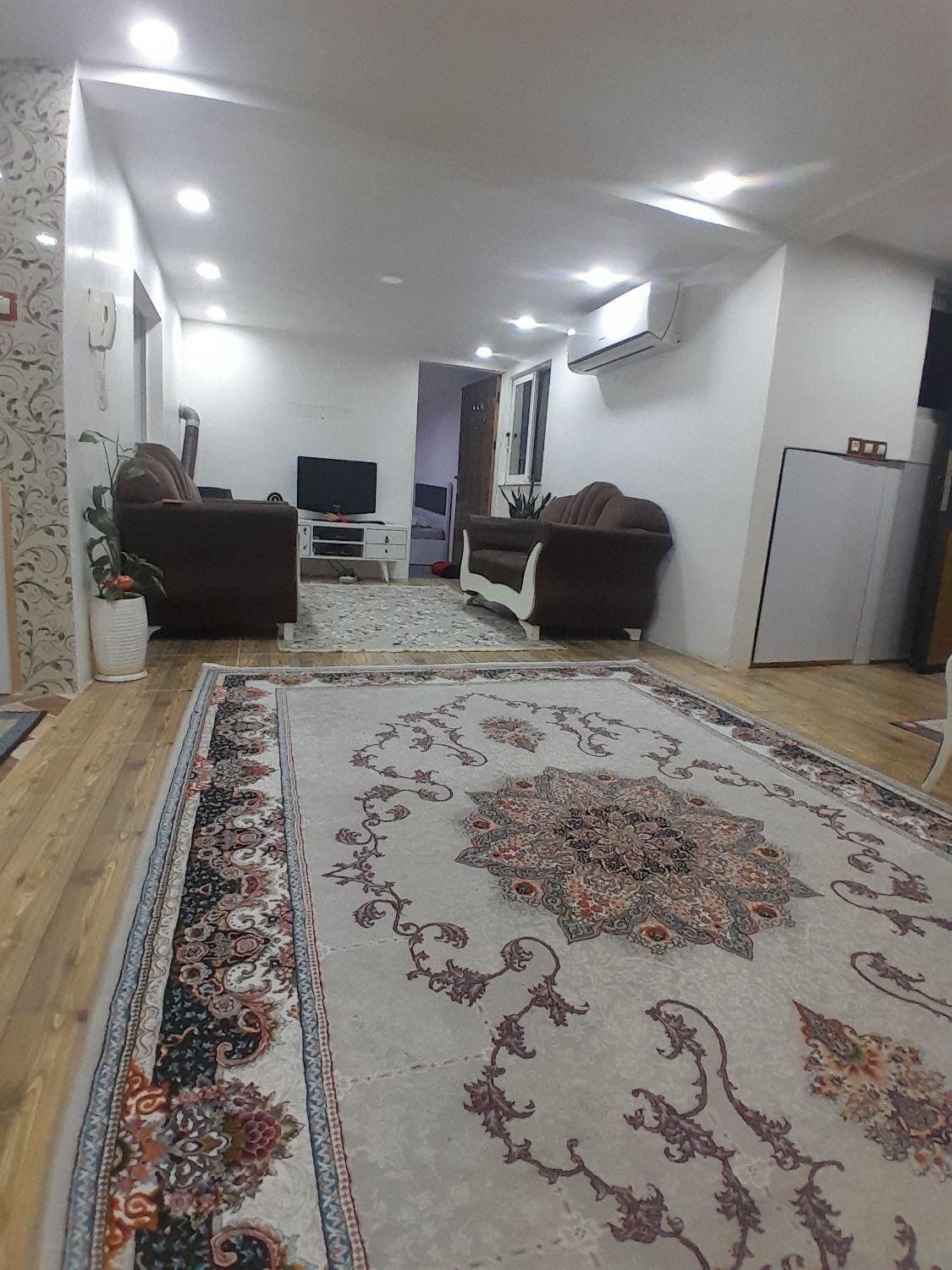 اجاره روزانه|اجارهٔ کوتاه‌مدت آپارتمان و سوئیت|لاهیجان, لیل|دیوار