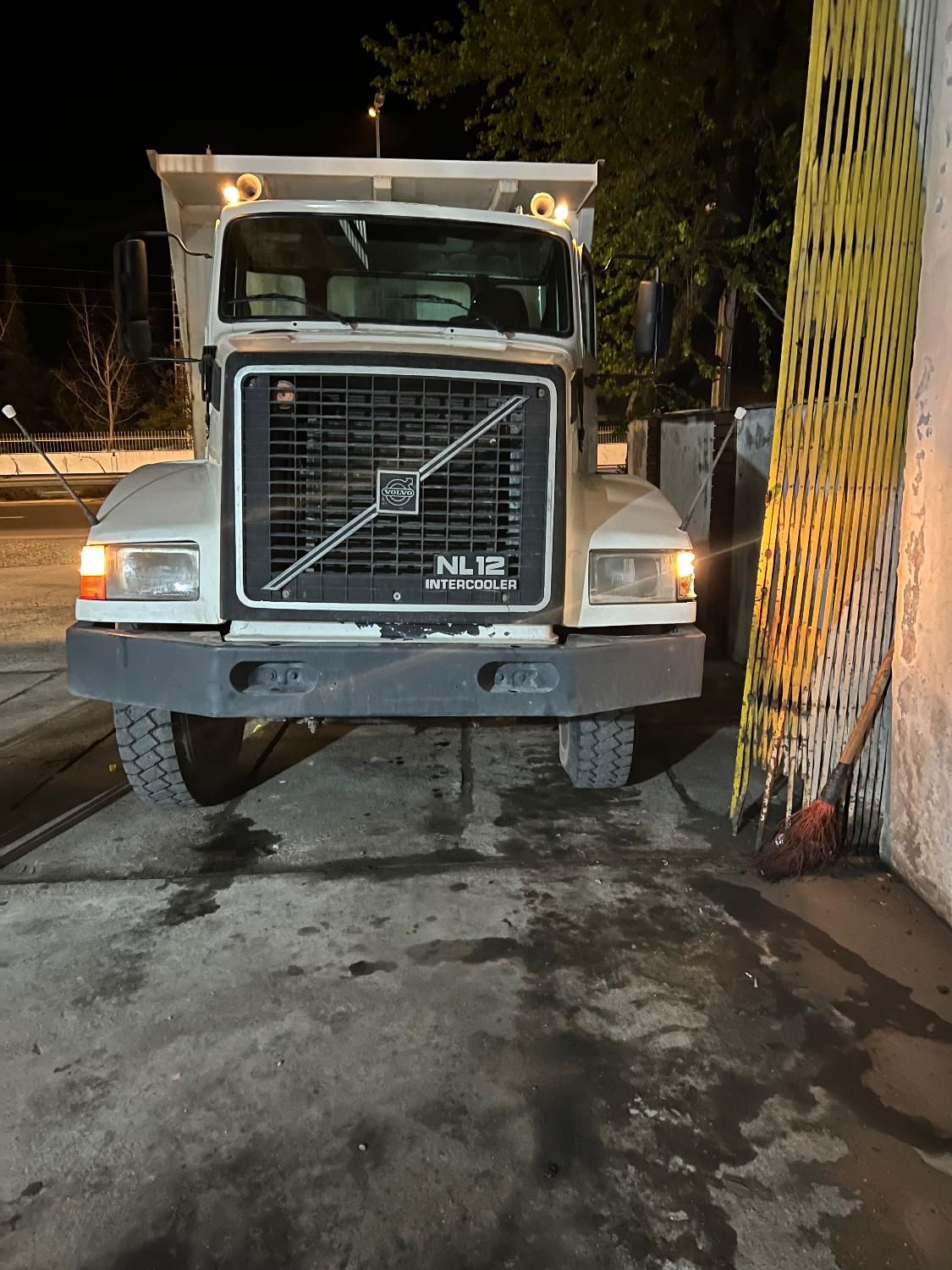 کامیون NL|خودرو سنگین|نوشهر, |دیوار