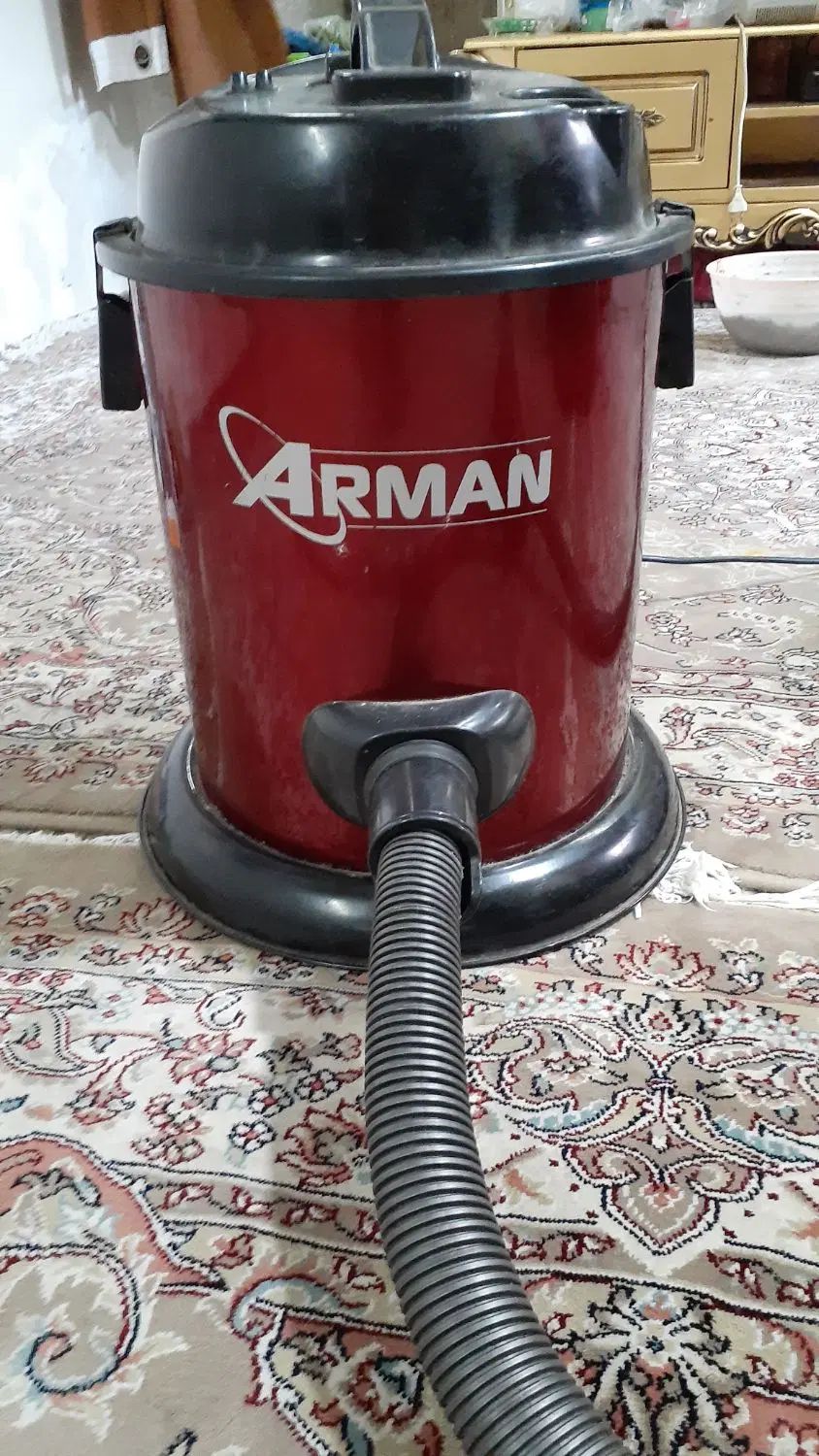 ۱عددجاروبرقی سطلی به شرط سالم بودن|جاروبرقی، جارو شارژی، بخارشو|تهران, کیانشهر|دیوار