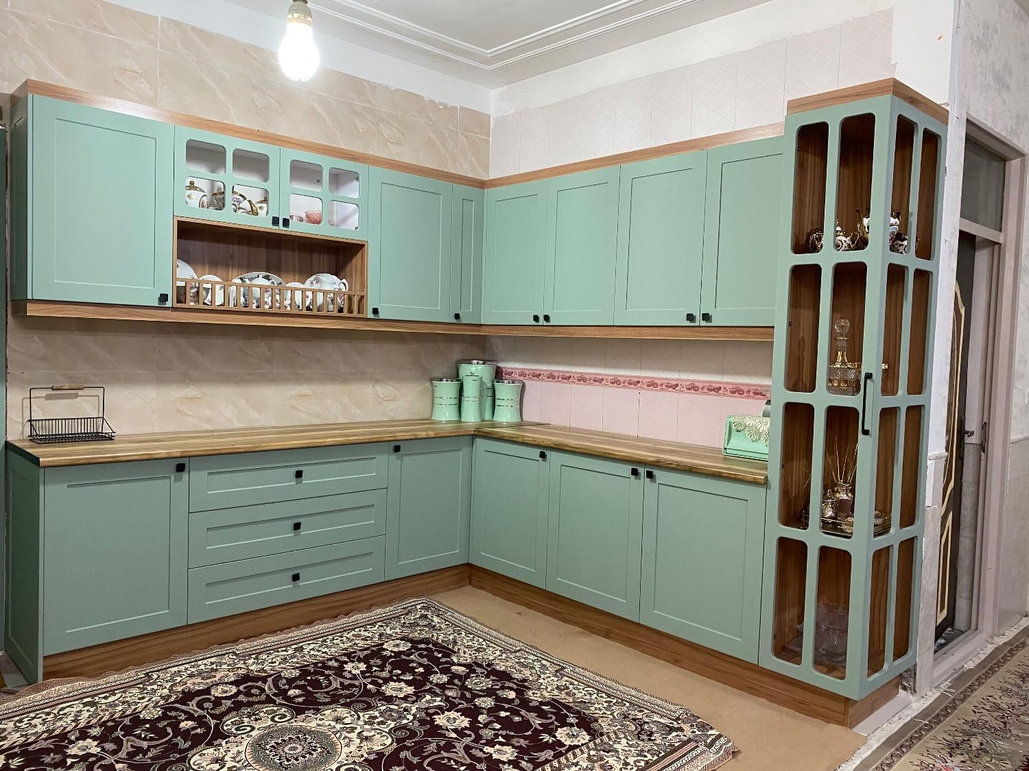 کابینت نئوکلاسیک سبز مغز پسته ای(خانه سبز)|مصالح و تجهیزات ساختمان|قم, بلوار امین و ساحلی|دیوار