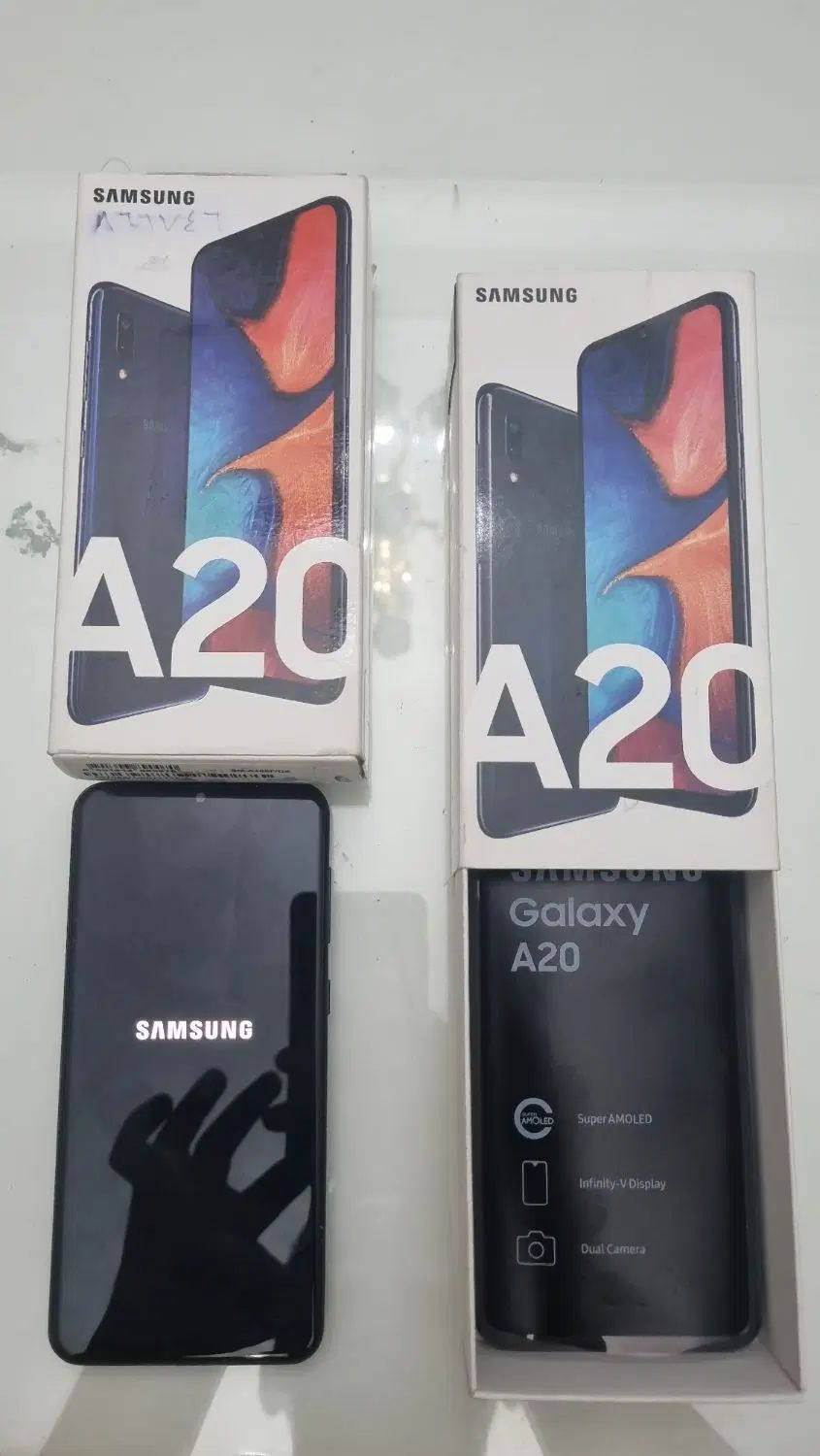 سامسونگ Galaxy A20 با حافظهٔ ۳۲ گیگابایت|موبایل|تهران, شهرک امید|دیوار