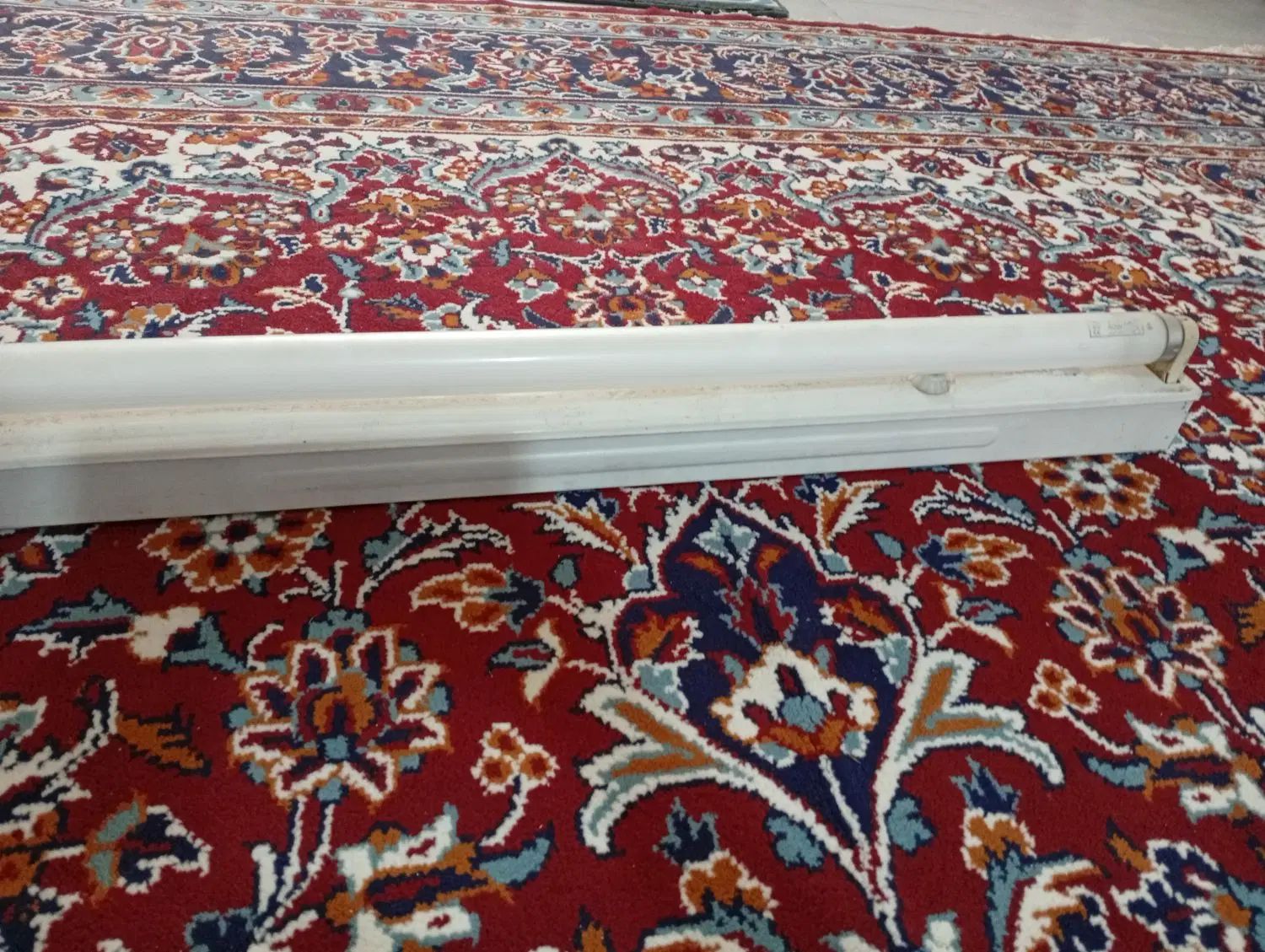 مهتابی سالم|لامپ و چراغ|کرمانشاه, |دیوار