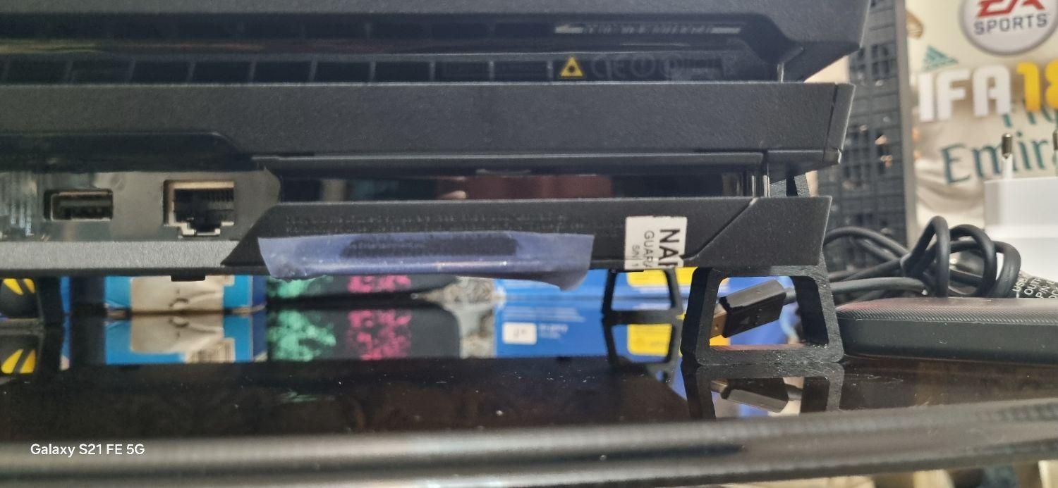 ps4 pro پلمپ با تمام تجهیزات قابل کپی خور|کنسول، بازی ویدئویی و آنلاین|یزد, |دیوار