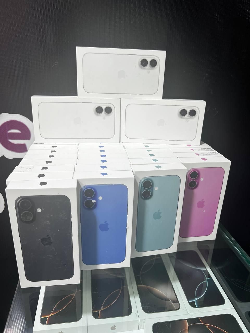 اپل iPhone 16 با حافظهٔ ۱۲۸ گیگابایت|موبایل|مشهد, احمدآباد|دیوار