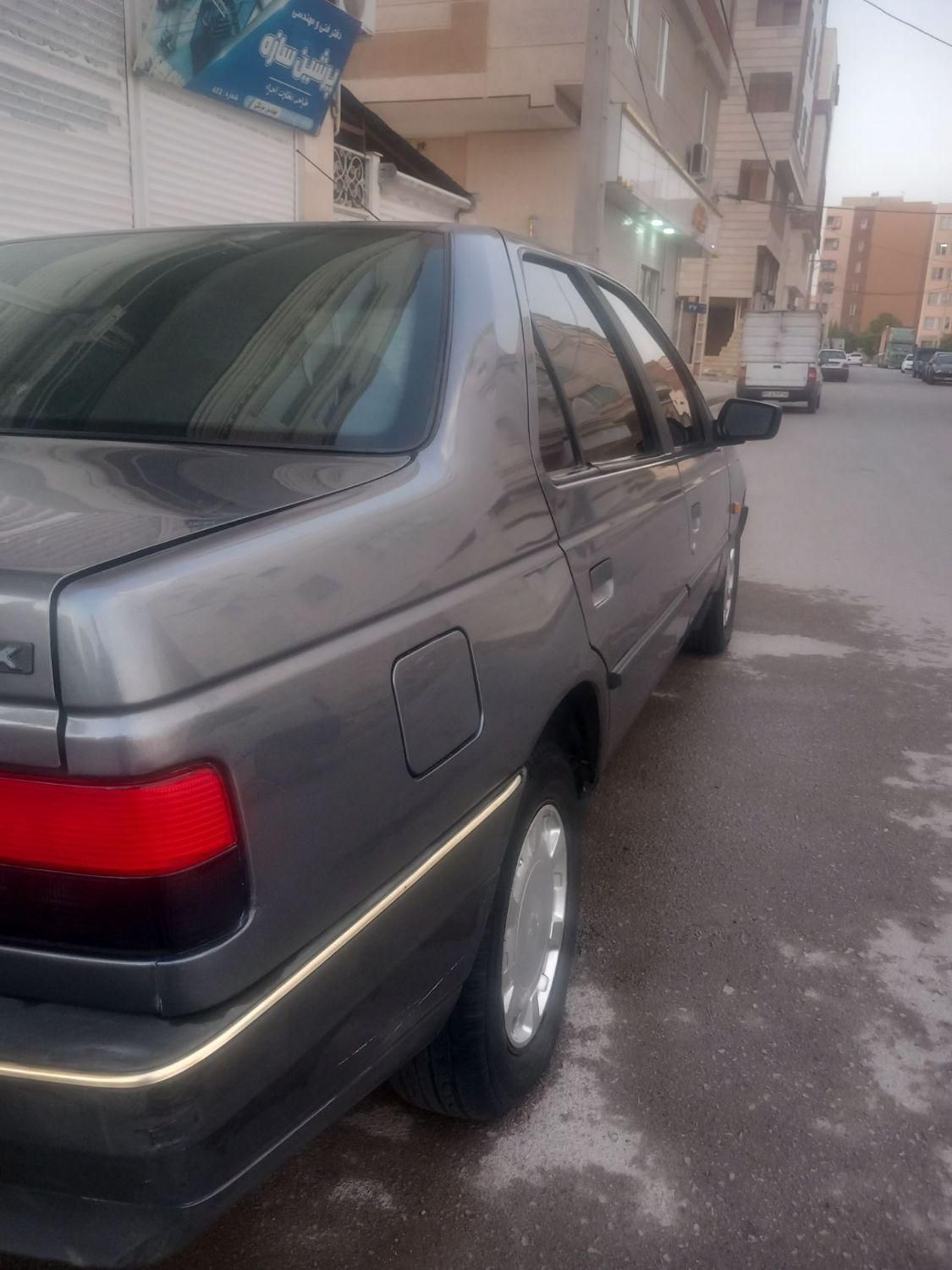 پژو 405 GLX - دوگانه سوز CNG، مدل ۱۳۹۵|خودرو سواری و وانت|رودسر, |دیوار
