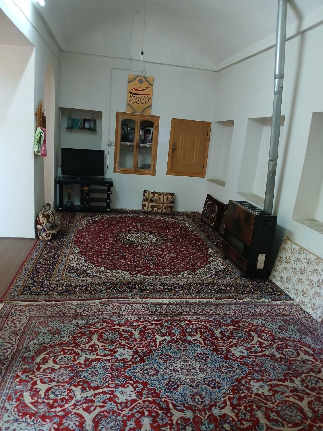 خانه مسافر ( خونه خشتی رمضون مشتی )|اجارهٔ کوتاه‌مدت ویلا و باغ|اصفهان, قهجاورستان|دیوار