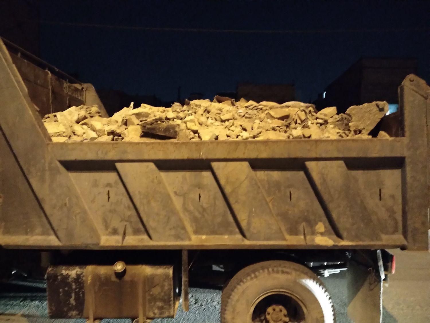 حمله نخاله با خاور و بادسا نیسان بار گیری با کارگر|خدمات حمل و نقل|تهران, میرداماد|دیوار