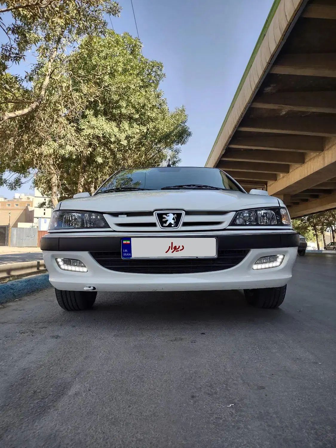 پژو پارس اسفند 402 موتور جدید سفارشی ELX-XU7P|خودرو سواری و وانت|اصفهان, مرداویج|دیوار