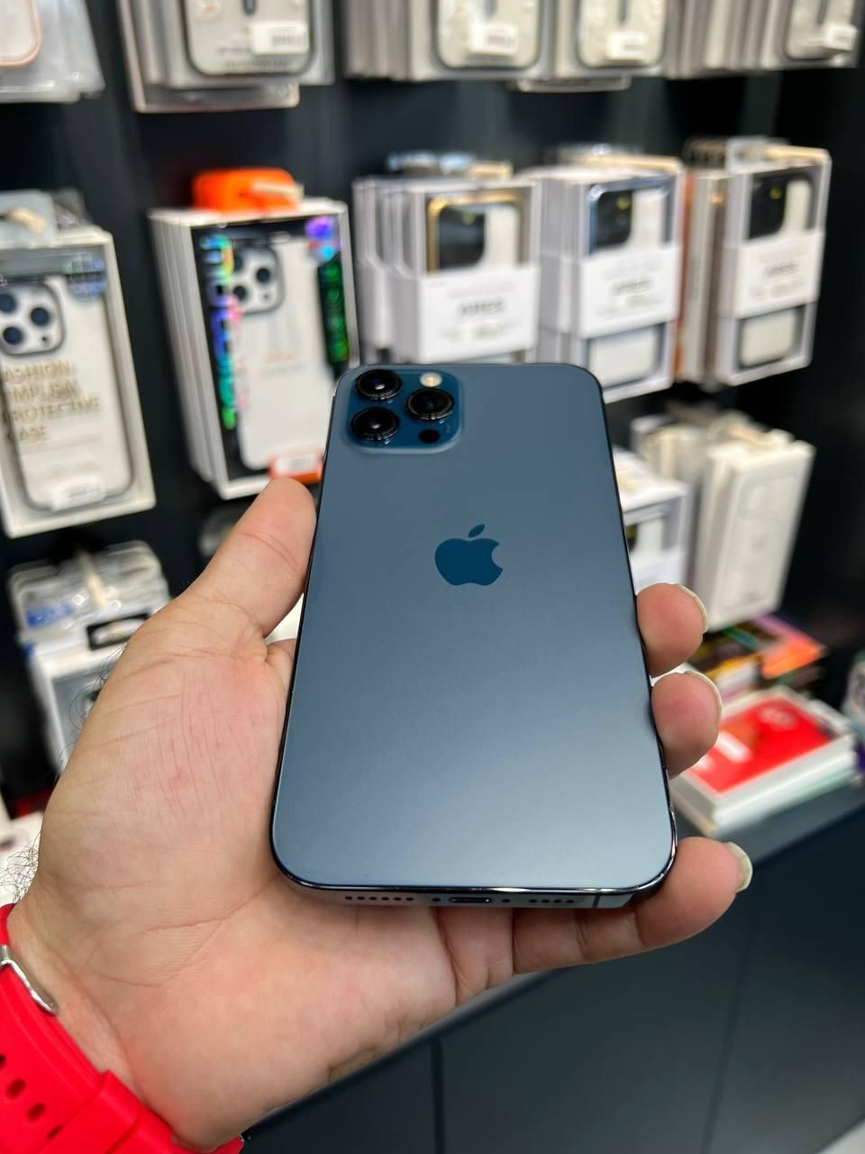اپل iPhone 12 Pro Max با حافظهٔ ۲۵۶ گیگابایت|موبایل|رشت, بازار|دیوار