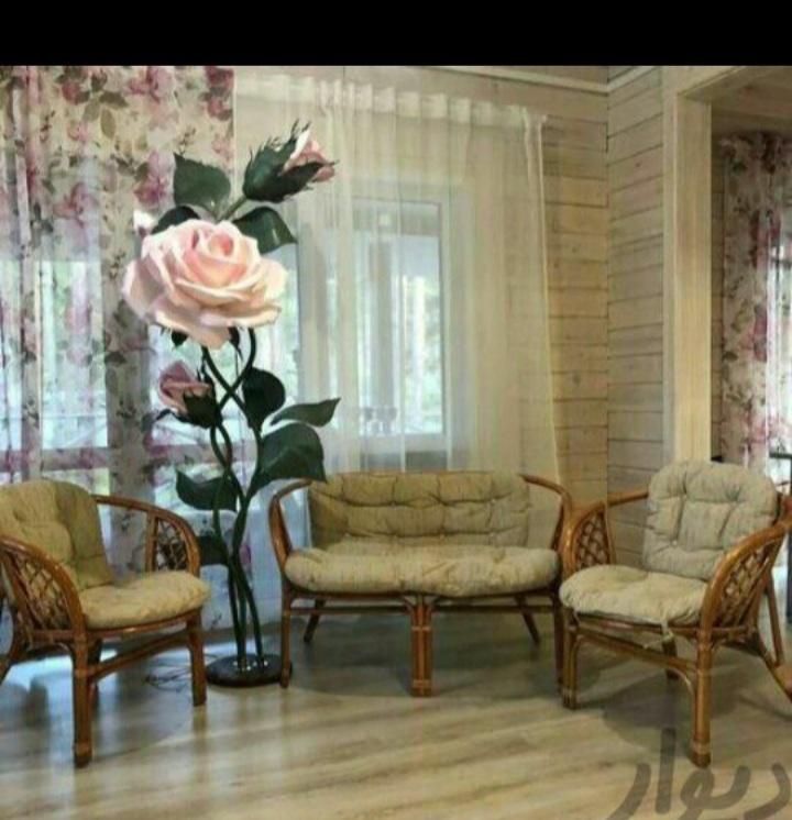 گلهای کنارسالنی غول پیکر تا ۲متر..|گل مصنوعی|رشت, دیانتی|دیوار