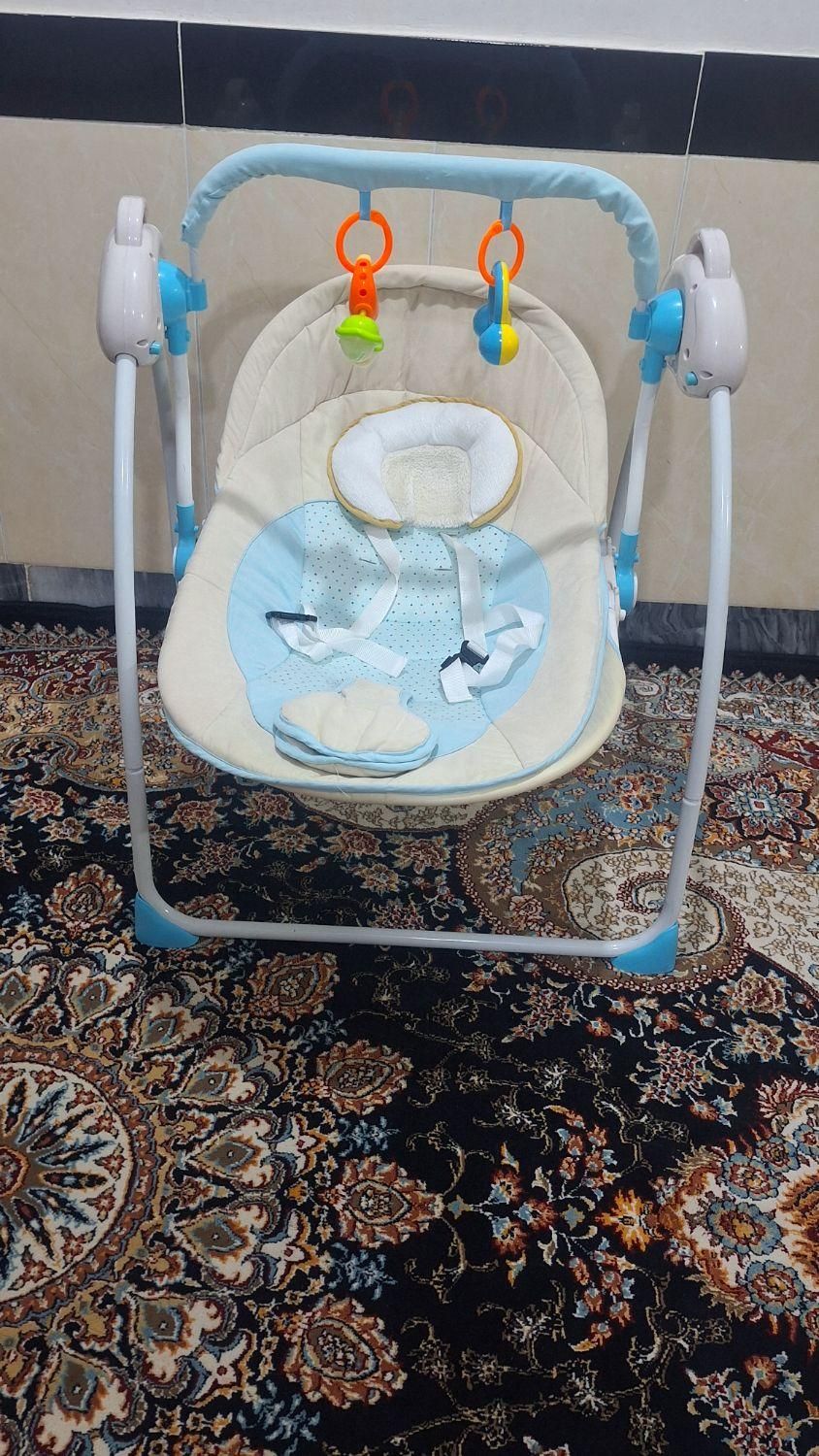 گهواره برقی|تخت و صندلی بچه|سردشت, |دیوار