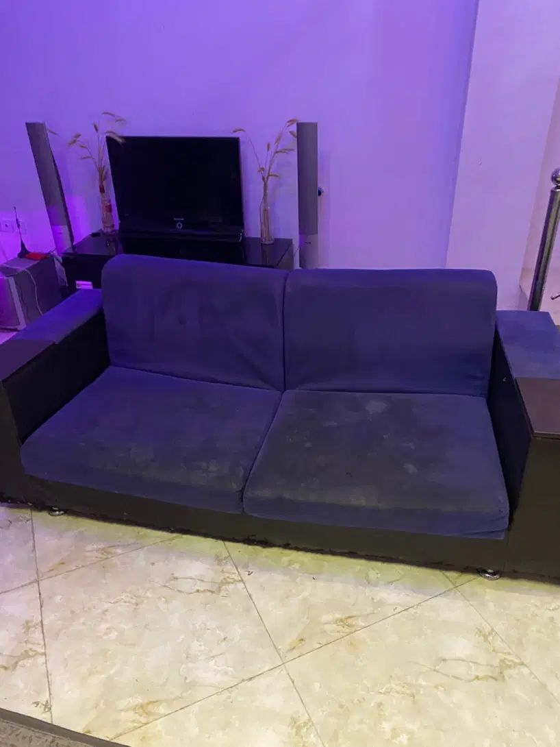 مبل تختخوابشو دو نفره و مبل ۴ نفره و یخچال خراب|مبلمان خانگی و میز عسلی|محمودآباد, |دیوار