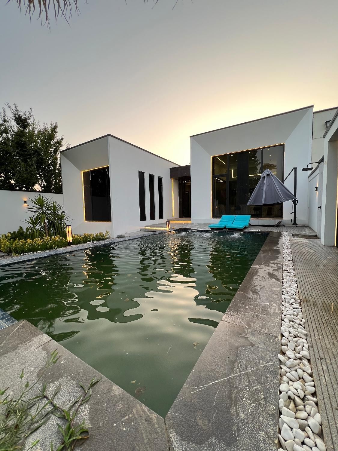 ویلا۴۵۰متری/مدرن نوساز/تاپ لوکیشن/ تهراندشت|فروش خانه و ویلا|کرج, فاز ۱ مهرشهر|دیوار