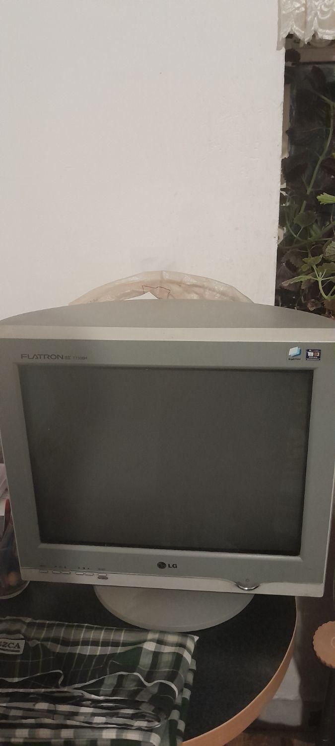 مانیتور ال جی در حد نو|قطعات و لوازم جانبی رایانه|جیرفت, |دیوار