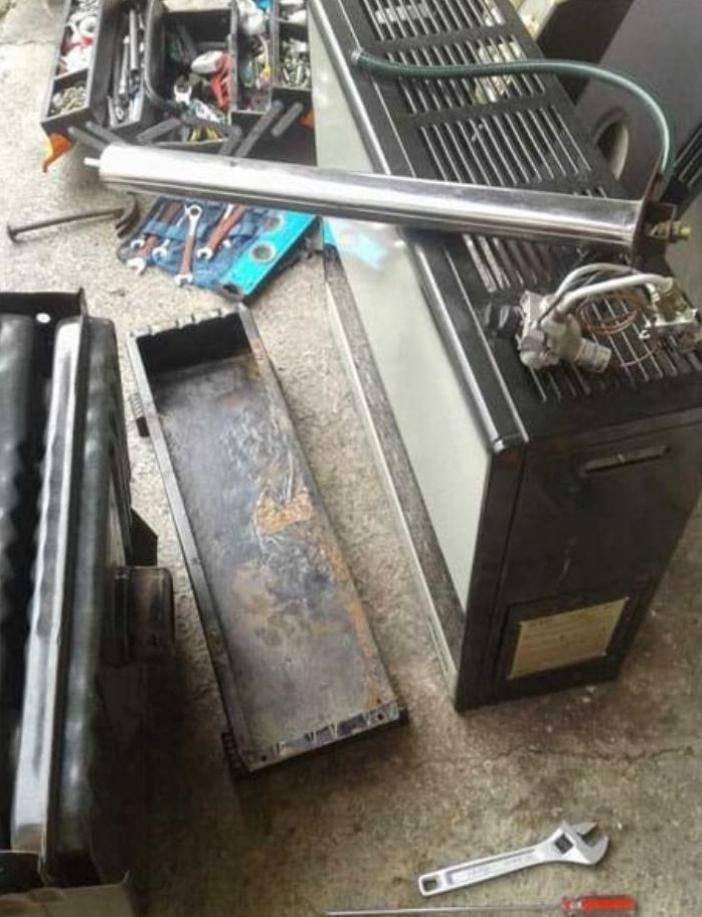 تعمیر وسرویس انواع ابگرمکن دیواری ومخزنی وبخاری|خدمات پیشه و مهارت|اصفهان, همدانیان|دیوار