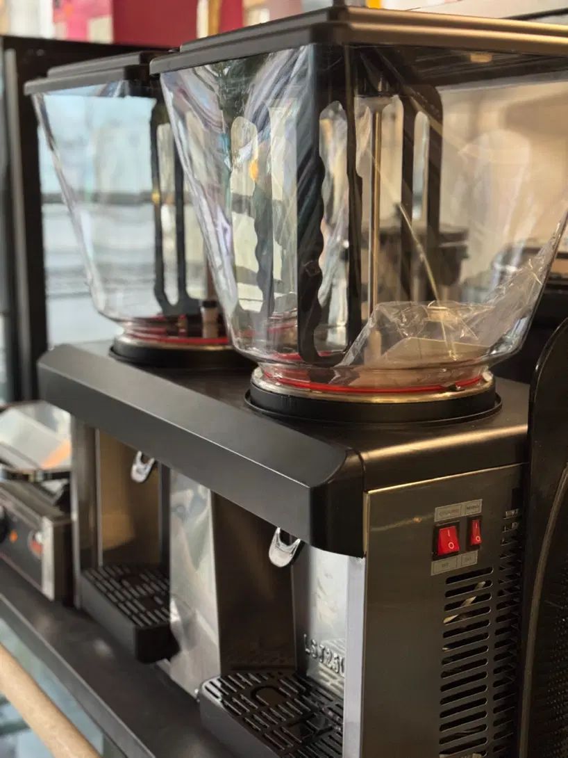 شربت سرد کن مخزن ۲۵ لیتری|کافیشاپ و رستوران|شیراز, قصرالدشت|دیوار