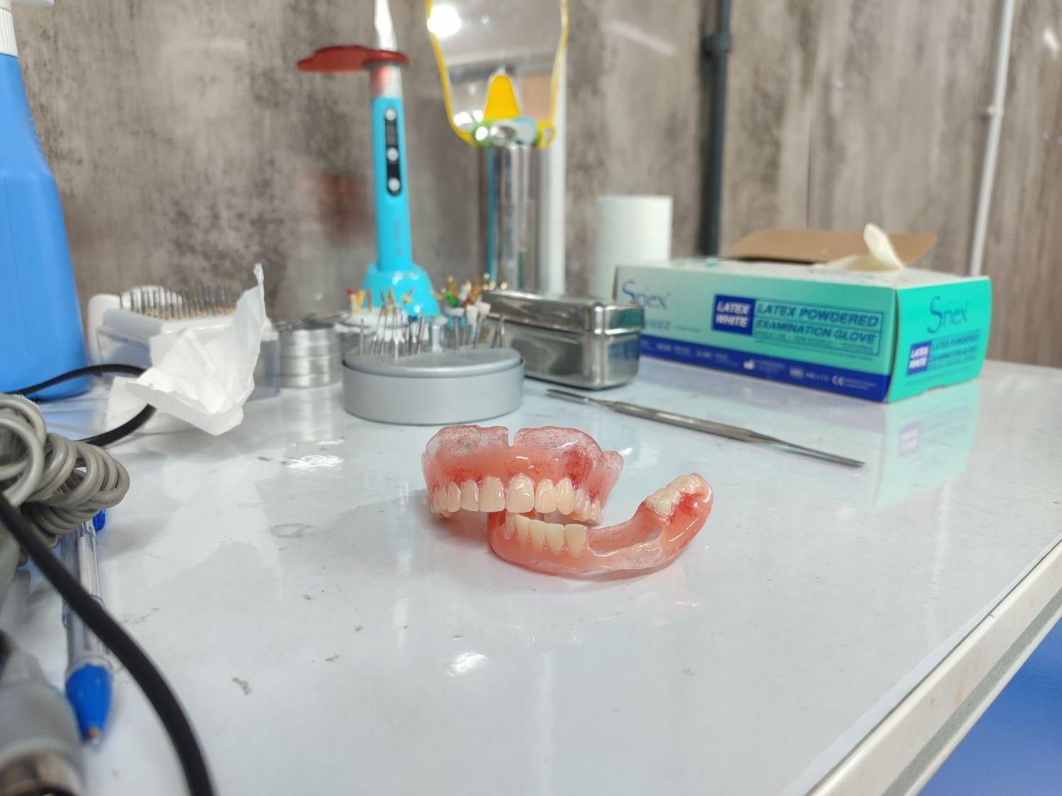 اولین و تنها مرکز دندانسازی بدون لقی در لردگان|خدمات آرایشگری و زیبایی|لردگان, |دیوار