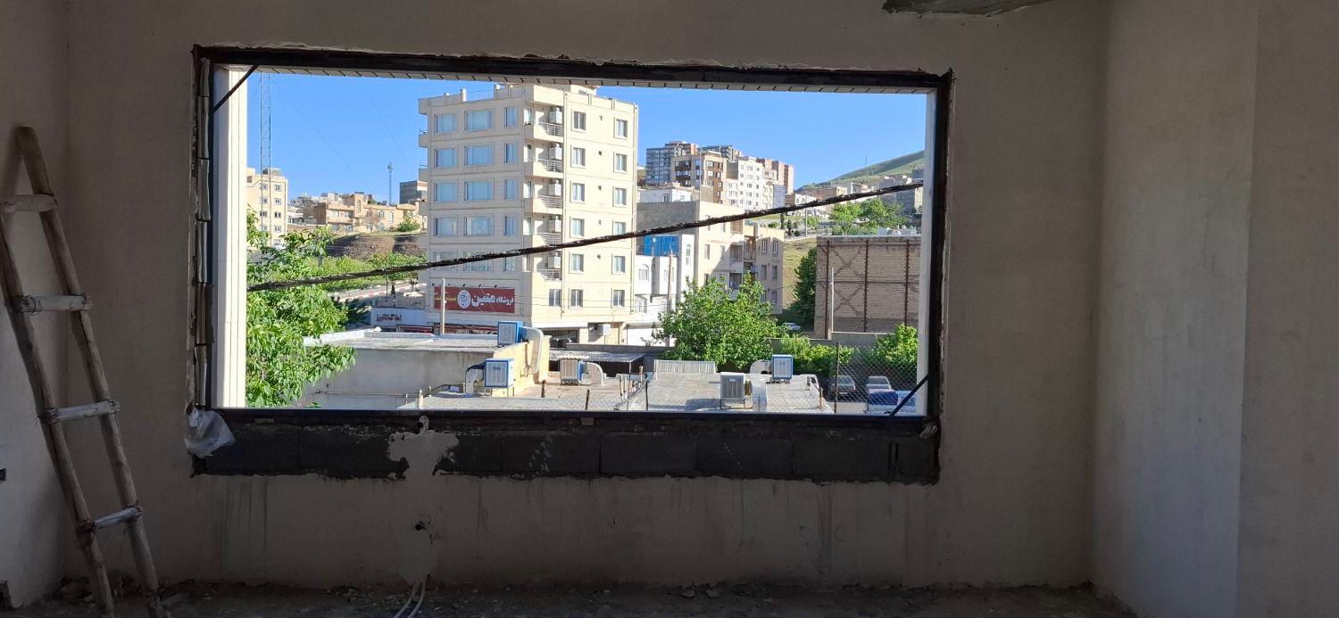 فروش آپارتمان دوبلکس ۱۴۰ متری ۳ خوابه غرق نور|فروش آپارتمان|سنندج, |دیوار