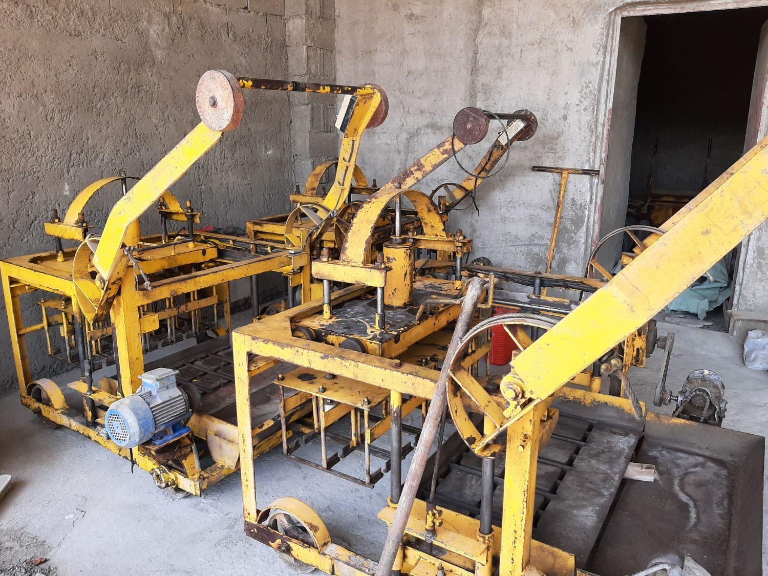 دستگاه بلوک زنی سه فاز|ماشین‌آلات صنعتی|رشت, بیجارپس|دیوار