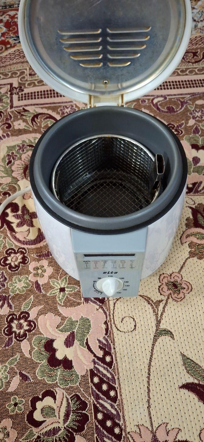 سرخ کن آلمانی با روغن سایز کوچک نو|اجاق گاز و لوازم برقی پختوپز|خمینیشهر, |دیوار