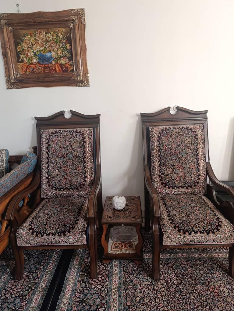 6 عدد مبل قالی|مبلمان خانگی و میز عسلی|شیراز, شهرک گلستان|دیوار