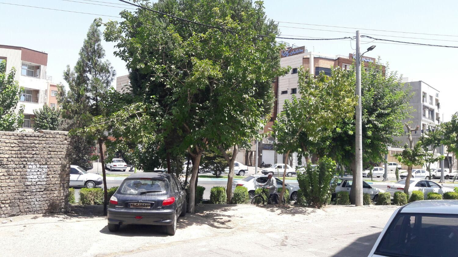 ۲۲۰ متر بر خیابان باهنر رهن و اجاره|اجارهٔ دفتر کار، اتاق اداری، مطب|اصفهان, تیران|دیوار