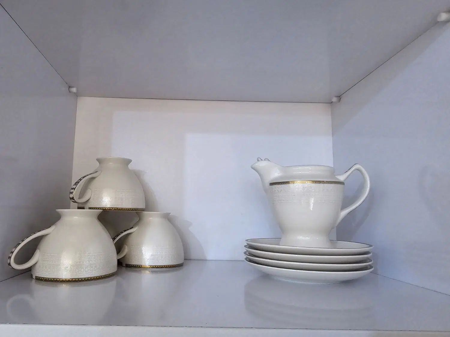 سرویس پذیرایی چینیbone China مقصود نو به قیمت عمده|ظروف سرو و پذیرایی|تهران, درختی|دیوار