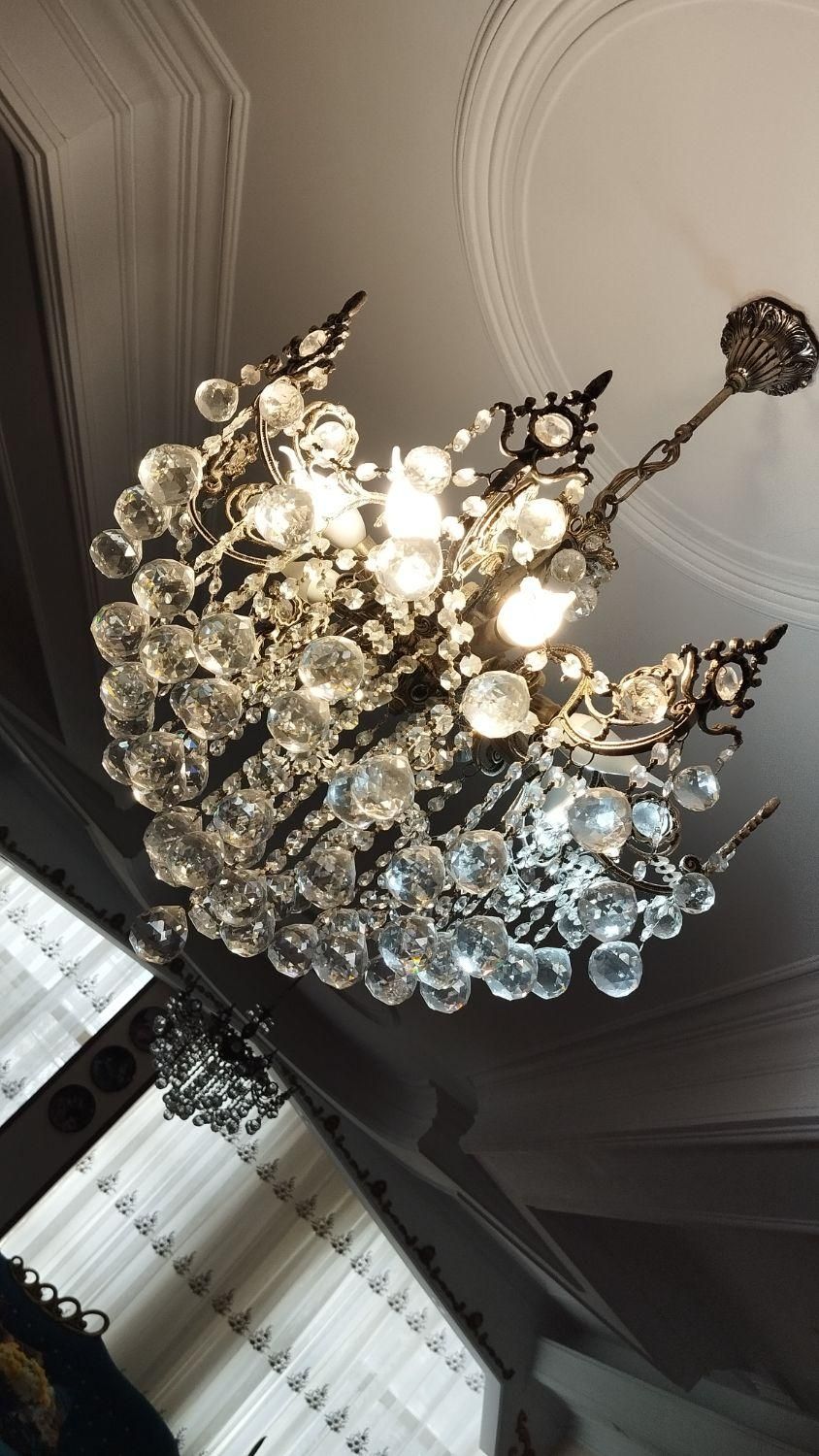 یک جفت لوستربرنجی با آویزهای کریستال اصل چک|لوستر و چراغ آویز|تهران, سعادت‌آباد|دیوار