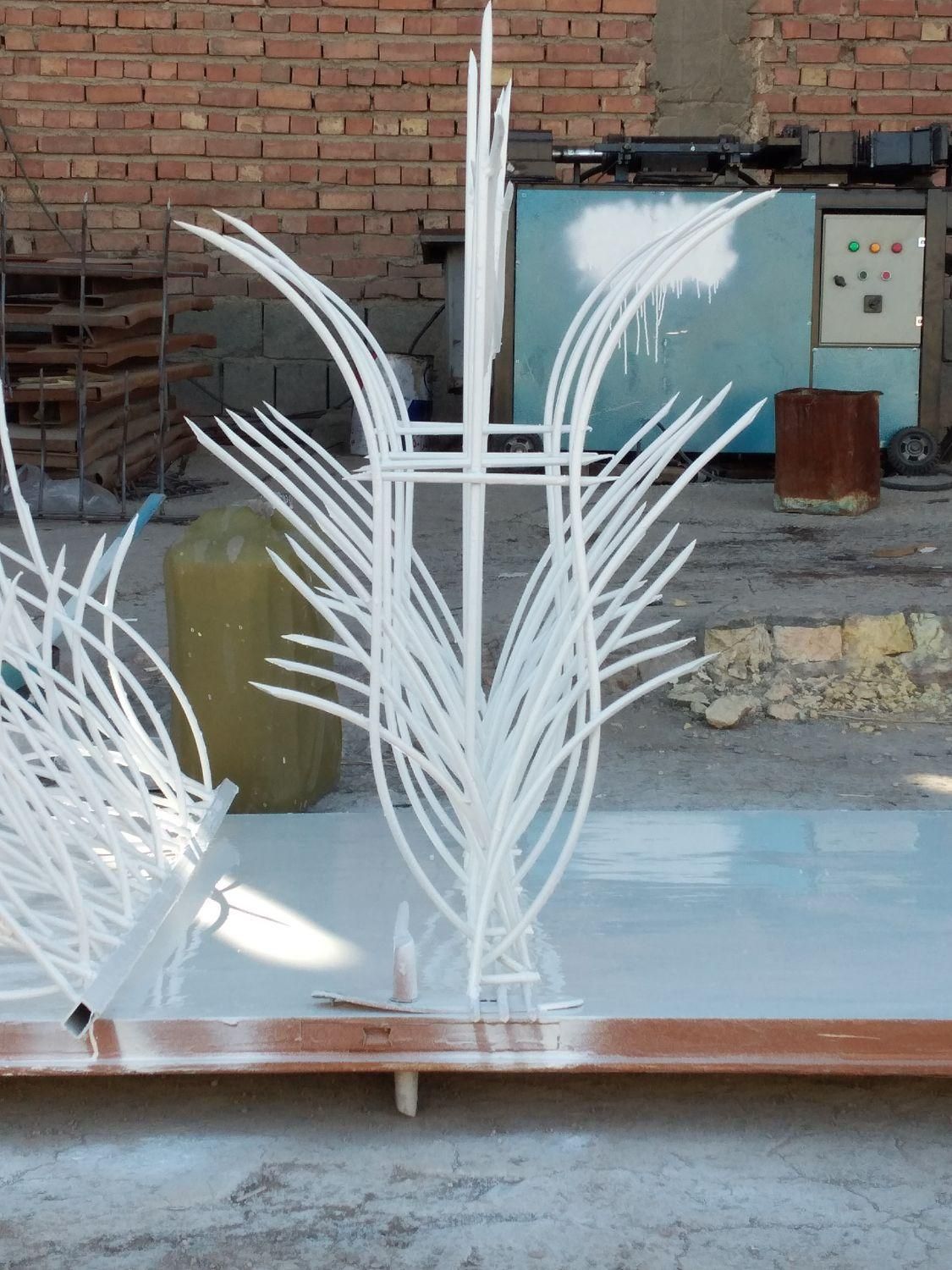 تنها تولیدکننده انواع حفاظ های شاخ گوزنی ودرختی|خدمات پیشه و مهارت|کرمان, |دیوار