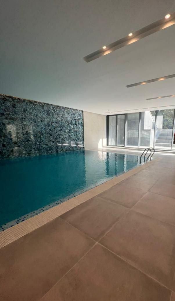 145*187مترفرشته نوساز*برج باغ مدرن*مشاعات هتلینگ