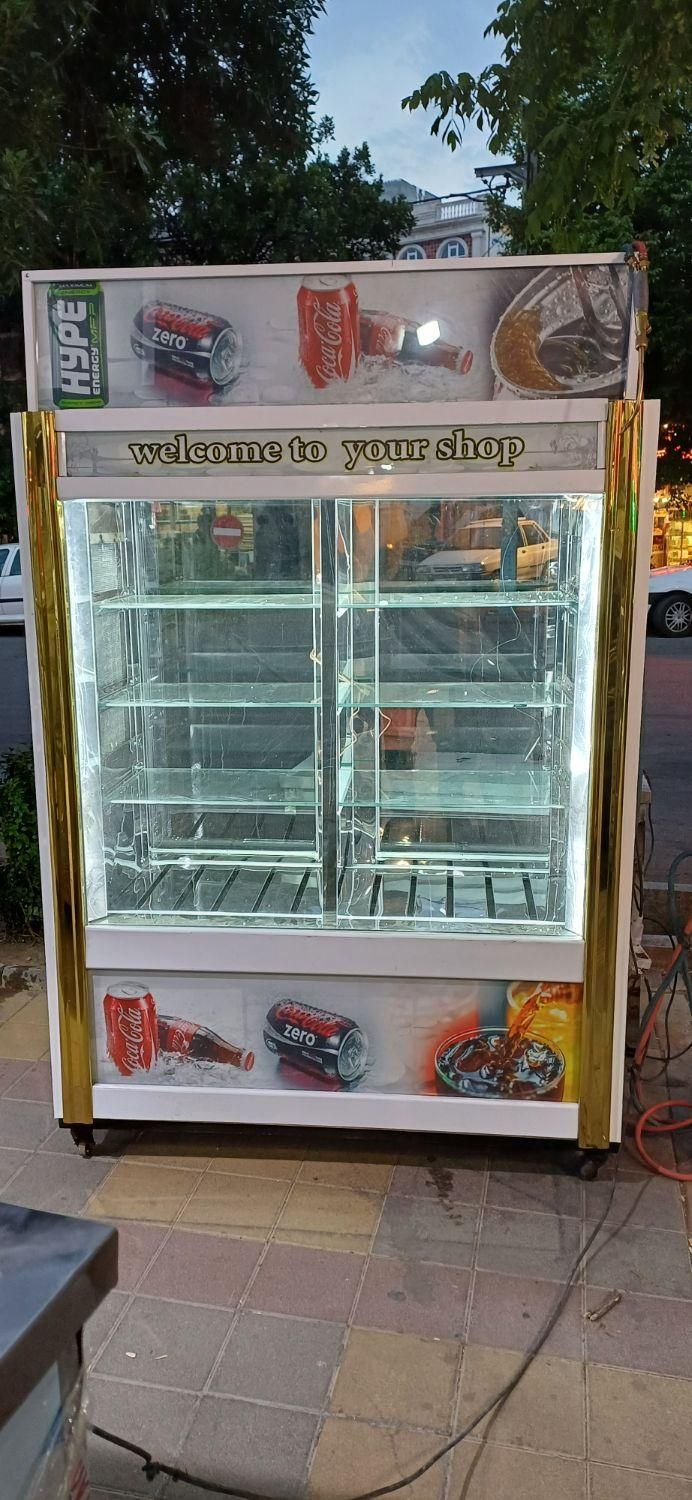 یخچال ایستاده ویترینی مرغی وفریزروموتوریخچال|فروشگاه و مغازه|اردبیل, |دیوار