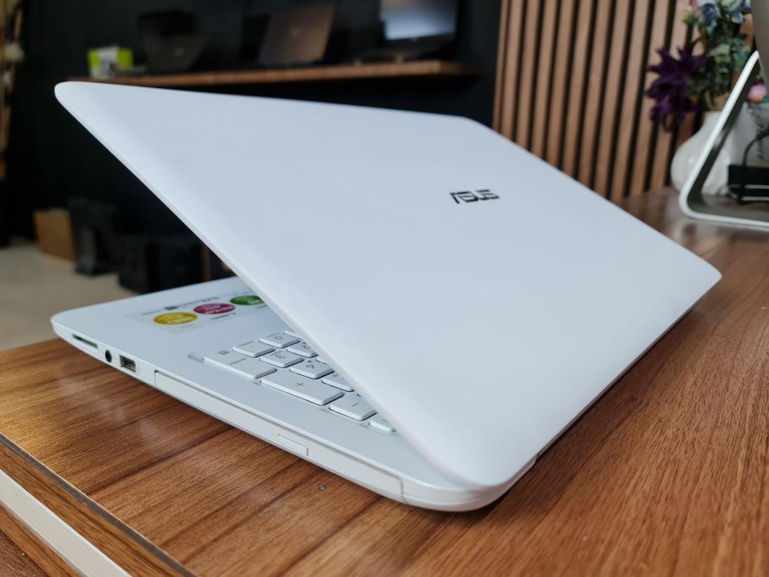ایسوس فوق باریک و زیبا در حد نو core i7 ram 12|رایانه همراه|شیراز, فرگاز|دیوار