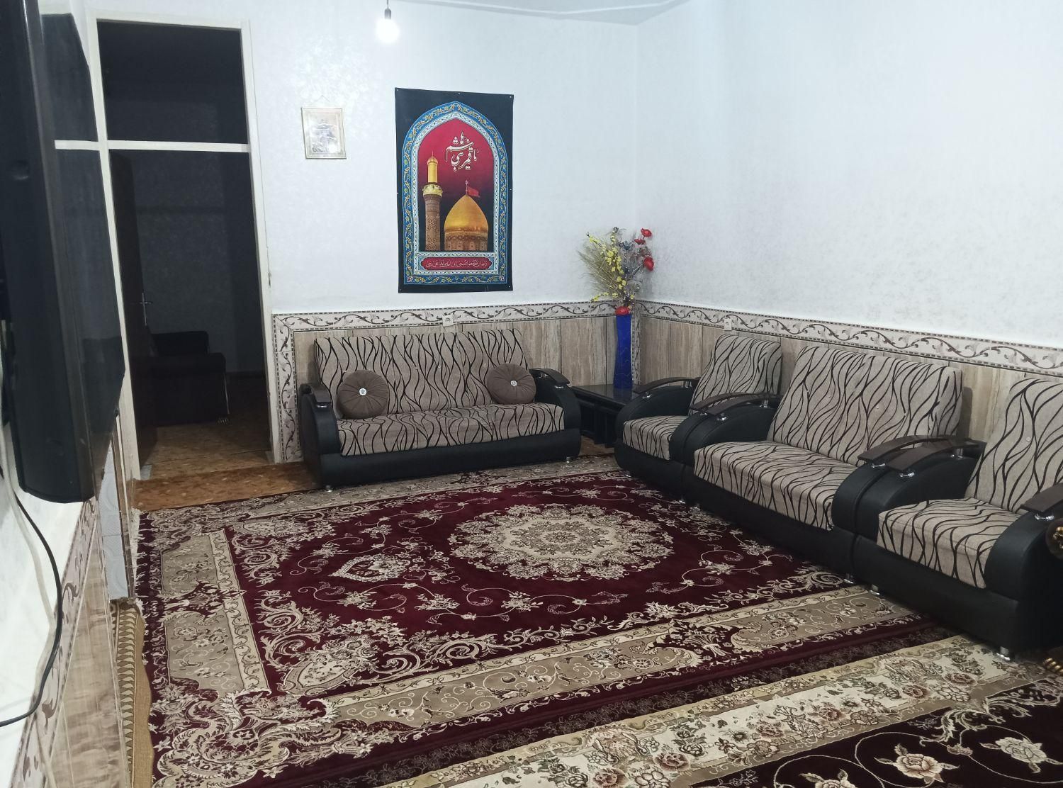 پارکینگ سوئیت و خانه مسافر امیریان|اجارهٔ کوتاه‌مدت آپارتمان و سوئیت|مهران (ایلام), |دیوار