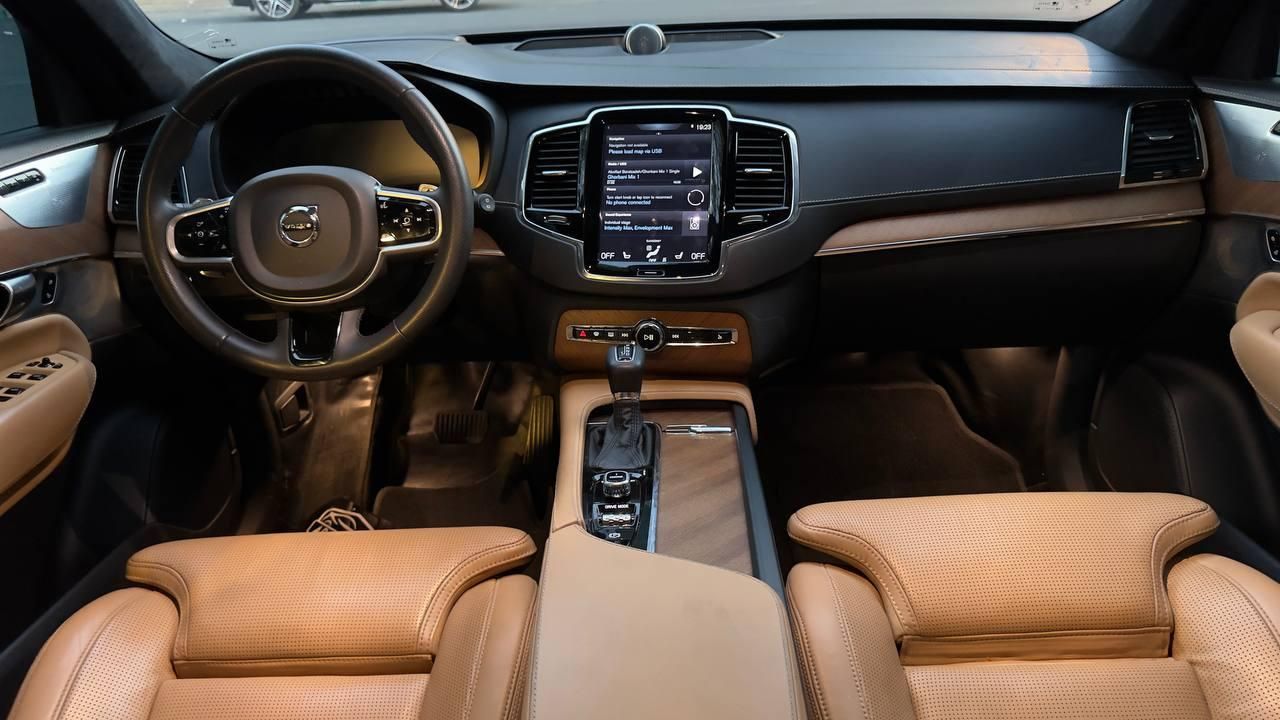 ولوو XC90 اینسکریپشن، مدل ۲۰۱۷|خودرو سواری و وانت|تهران, نیلوفر|دیوار