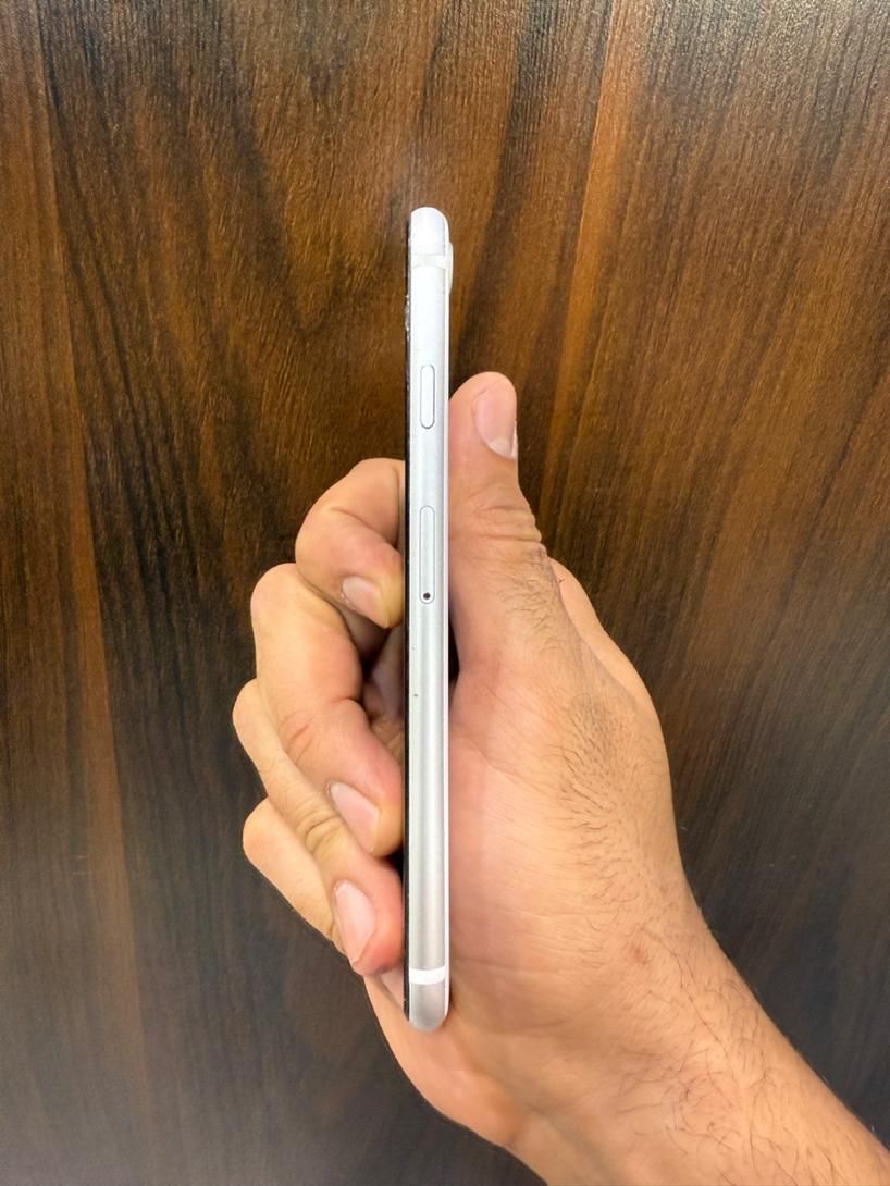 اپل iPhone SE (2020) با حافظهٔ ۱۲۸ گیگابایت|موبایل|تهران, تجریش|دیوار