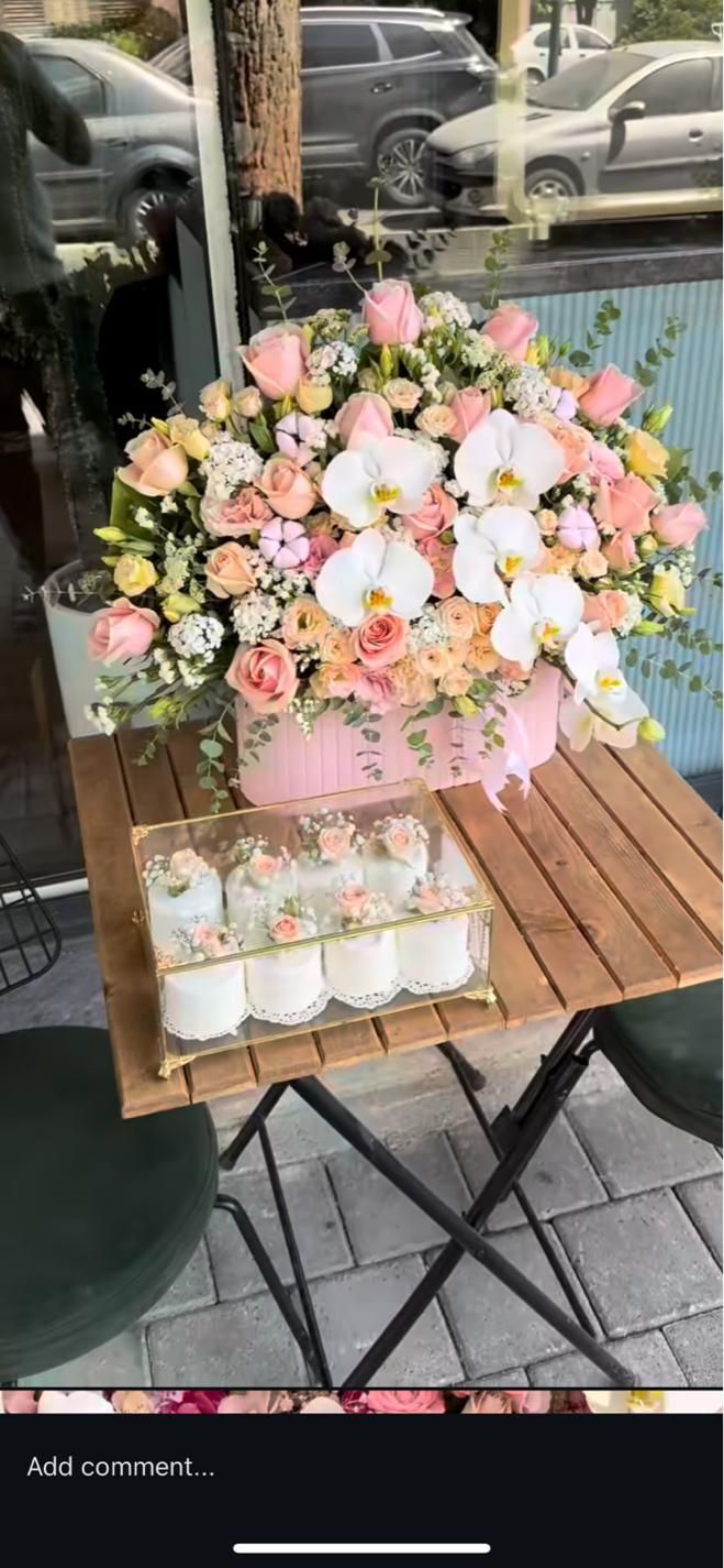 باکس گل جام گل خواستگاری وکاپ کیک شیرینی بله برون|گل و گیاه طبیعی|اصفهان, احمدآباد|دیوار