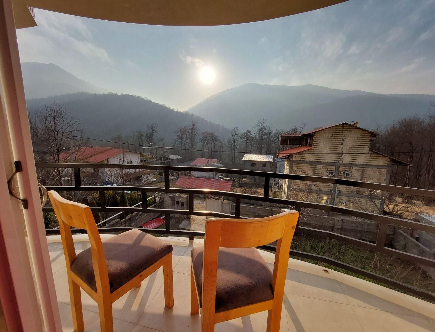 اجاره روزانه ویلا ویو جنگل دربست شهسوار|اجارهٔ کوتاه‌مدت ویلا و باغ|خرم‌آباد (تنکابن), |دیوار