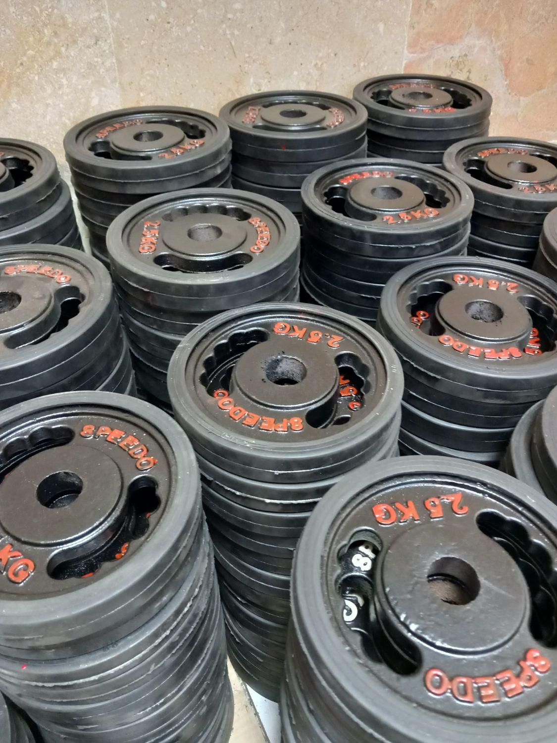 وزنه مارک spiadoo برای دمبل هالتر|تجهیزات ورزشی|تهران, افسریه شمالی|دیوار