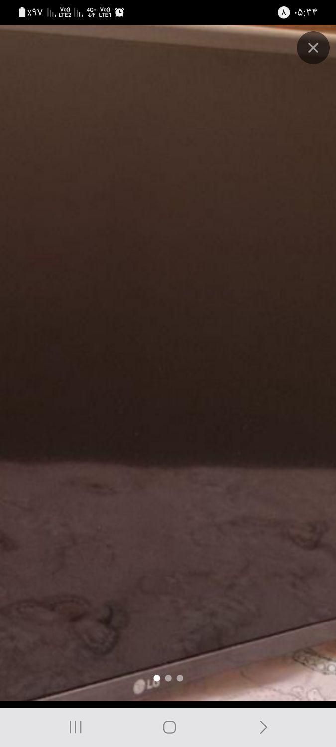 تلویزیون ال ای دی ۳۲اینچ الجی پنل ضربه دیده|تلویزیون و پروژکتور|تبریز, |دیوار