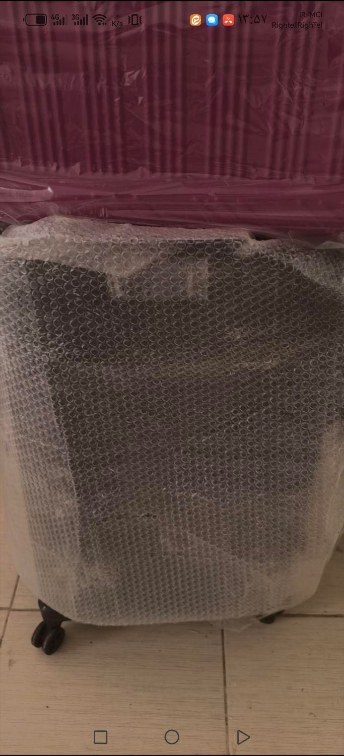 فروش چمدان نشکن و برزنتی خشک|کیف، کفش، کمربند|بروجرد, |دیوار