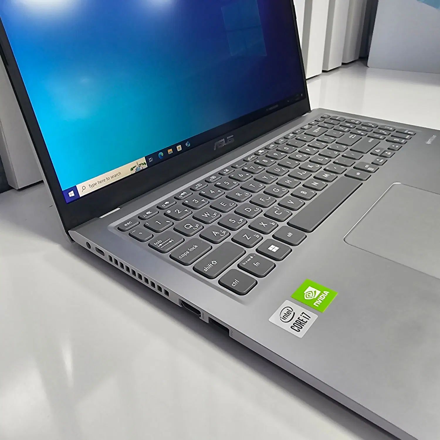 ASUS i7/16/1TB برنامه نویسی، طراحی، آهنگسازی قسطی|رایانه همراه|کرج, اصفهانی‌ها|دیوار