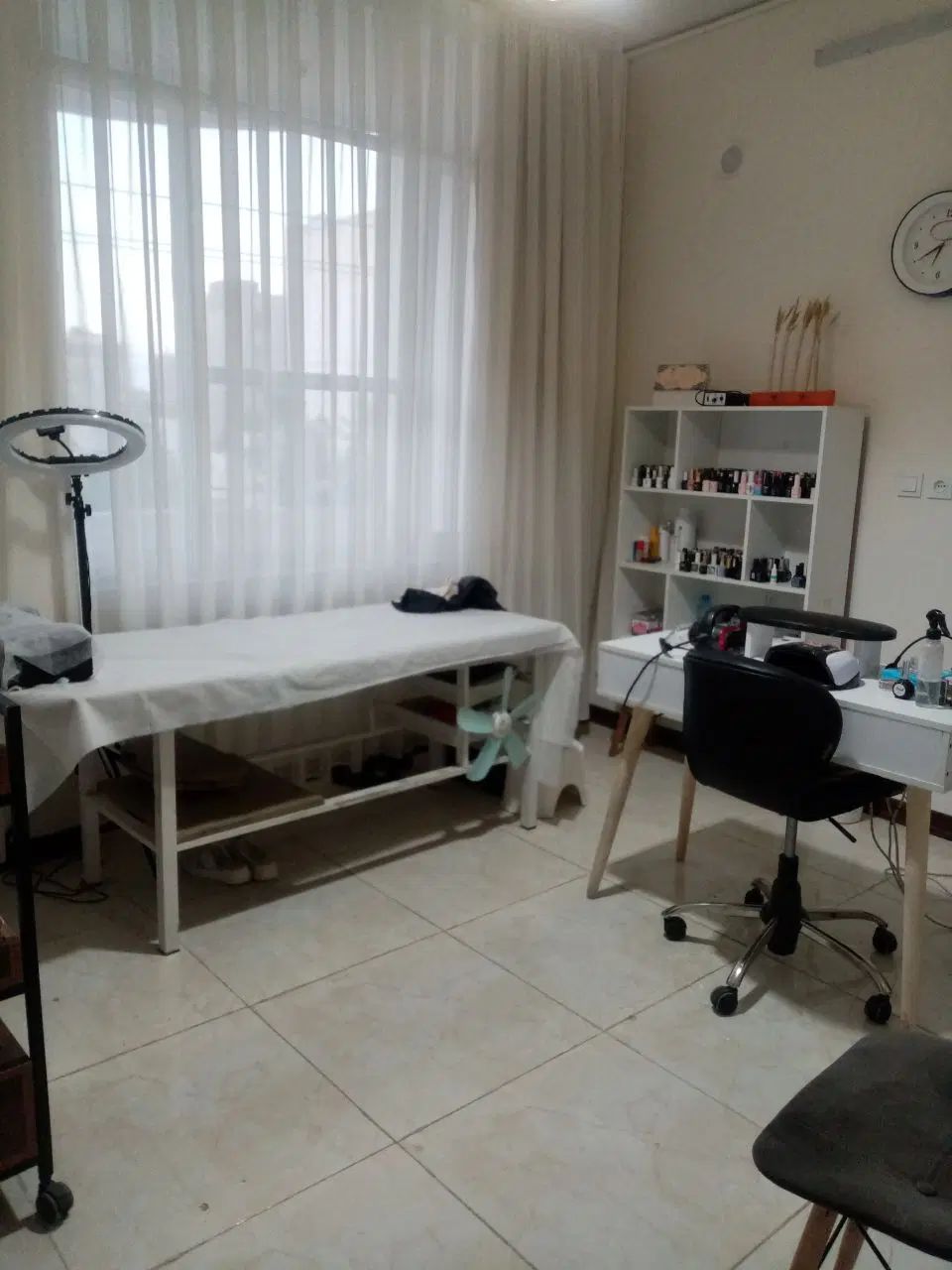 اجاره لاین و اتاق جهت آموزش و خدمات زیبایی|اجارهٔ دفتر کار، اتاق اداری، مطب|مشهد, وکیل‌آباد|دیوار