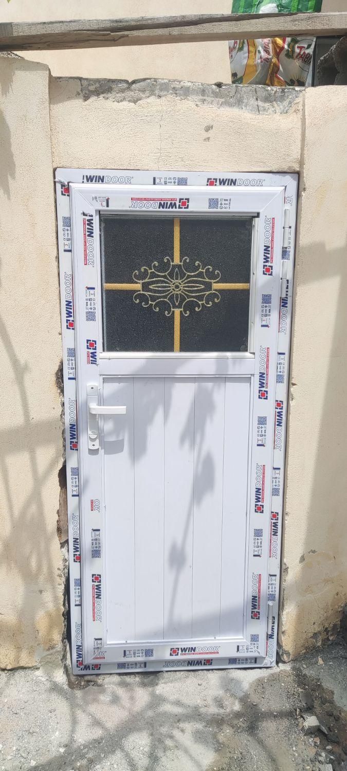 درب حمام ورودی  و پنجرە pvc|مصالح و تجهیزات ساختمان|مهاباد (آذربایجان غربی), |دیوار