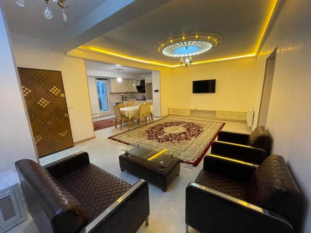 تنها ویلای استخر دار مرکز شهری سرعین|اجارهٔ کوتاهمدت ویلا و باغ|سرعین, |دیوار