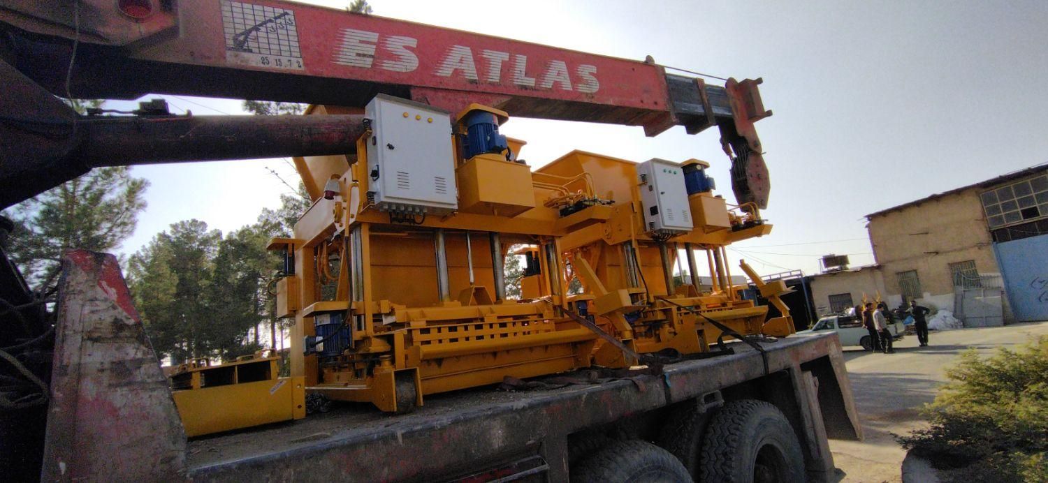 بلوک سبک زن لیکازن بلوک زن ناری ساز همزن|ماشینآلات صنعتی|کرمانشاه, |دیوار